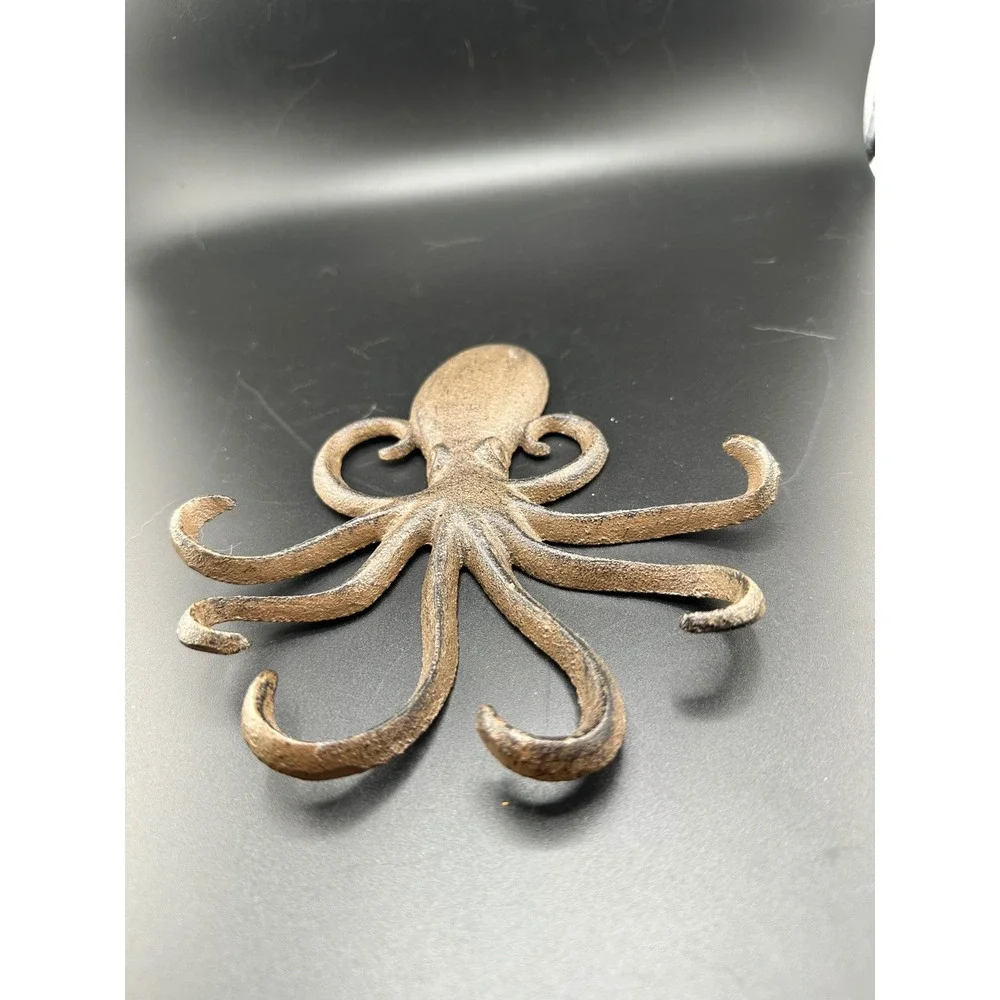Octopus 8 tentacles Brush Bronze Cast Iron Nautical Wall Decor Greyjoy GOT Heavy